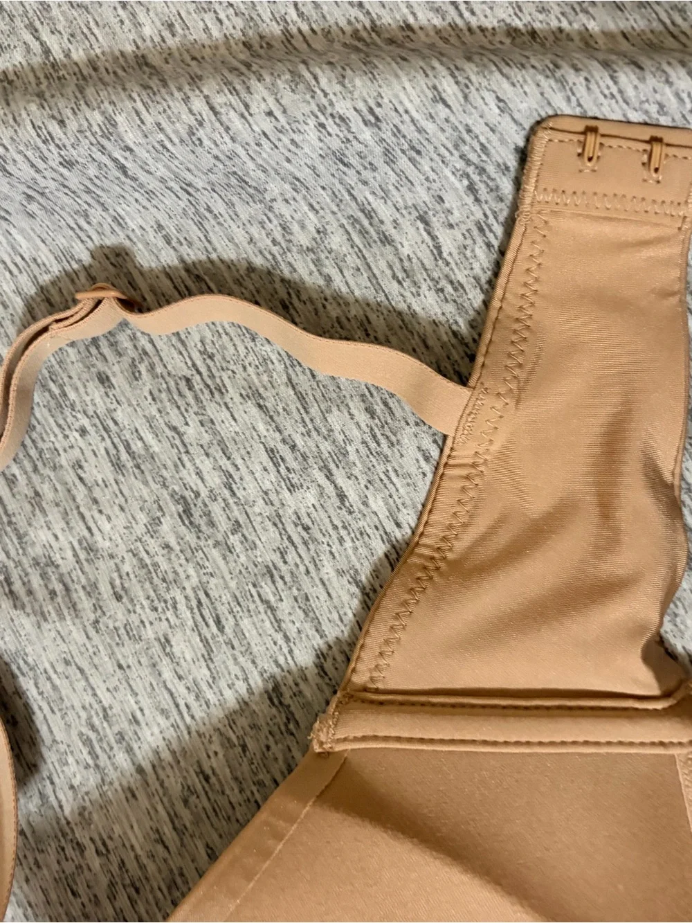 SKIMS Smooth Nude Wireless T-Shirt Bra 32D - Picture 4 of 8